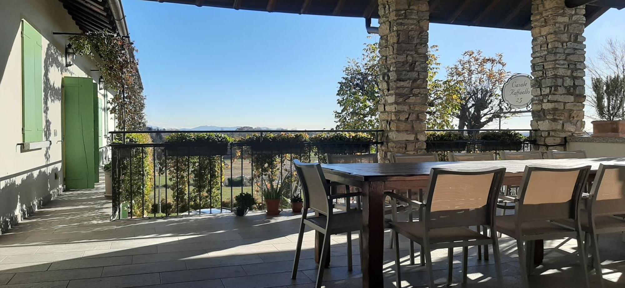 Casale Raffaello B&B Como Albese Con Cassano 外观 照片